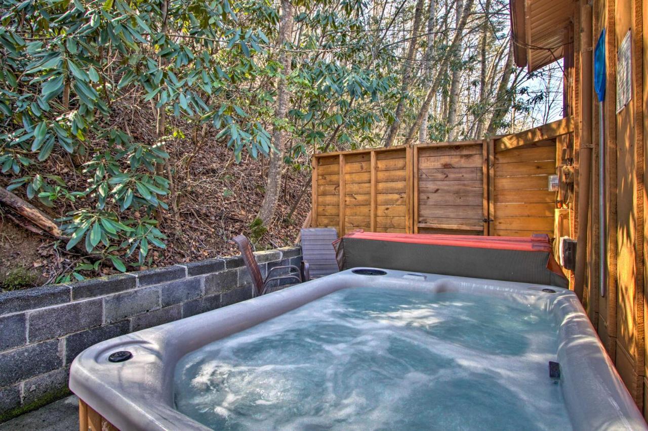 Vila Couples Cabin Great Smoky Arts And Crafts Community Gatlinburg Exteriér fotografie